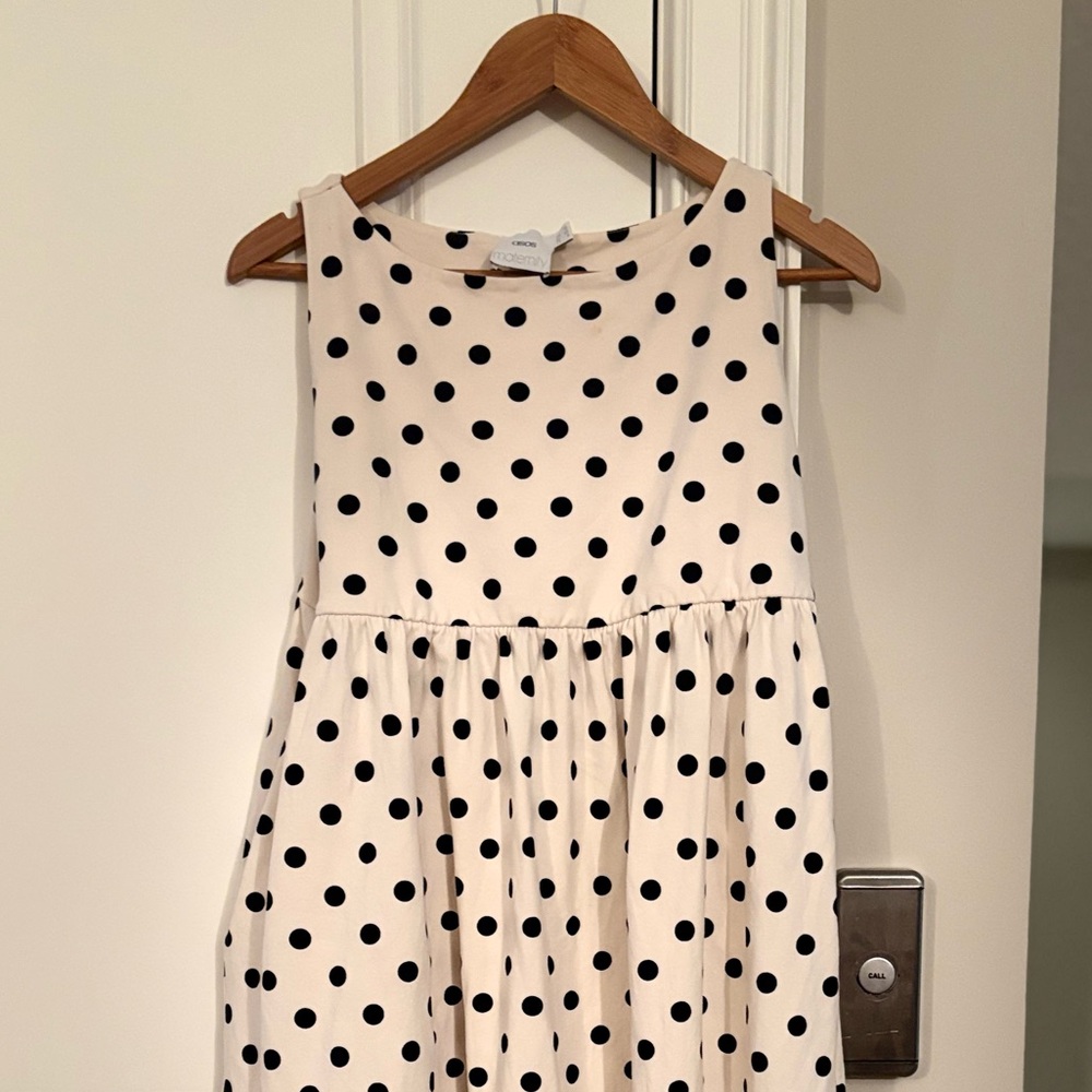 ASOS Maternity Pocketed Polka Dot (Crème with Blk Polka Dots) Midi Dress - Picture 4 of 5